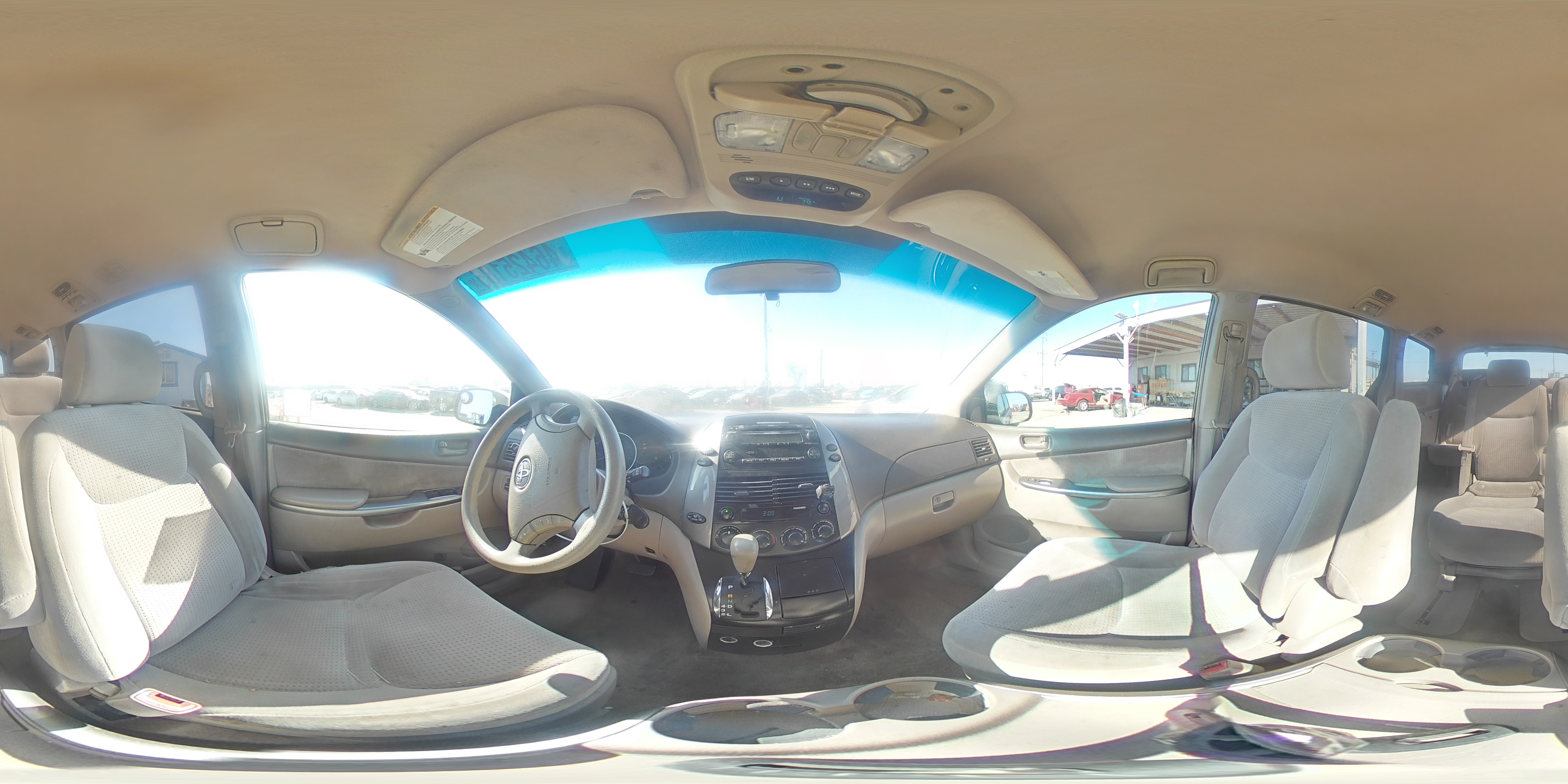2008 Toyota Sienna - Image 14