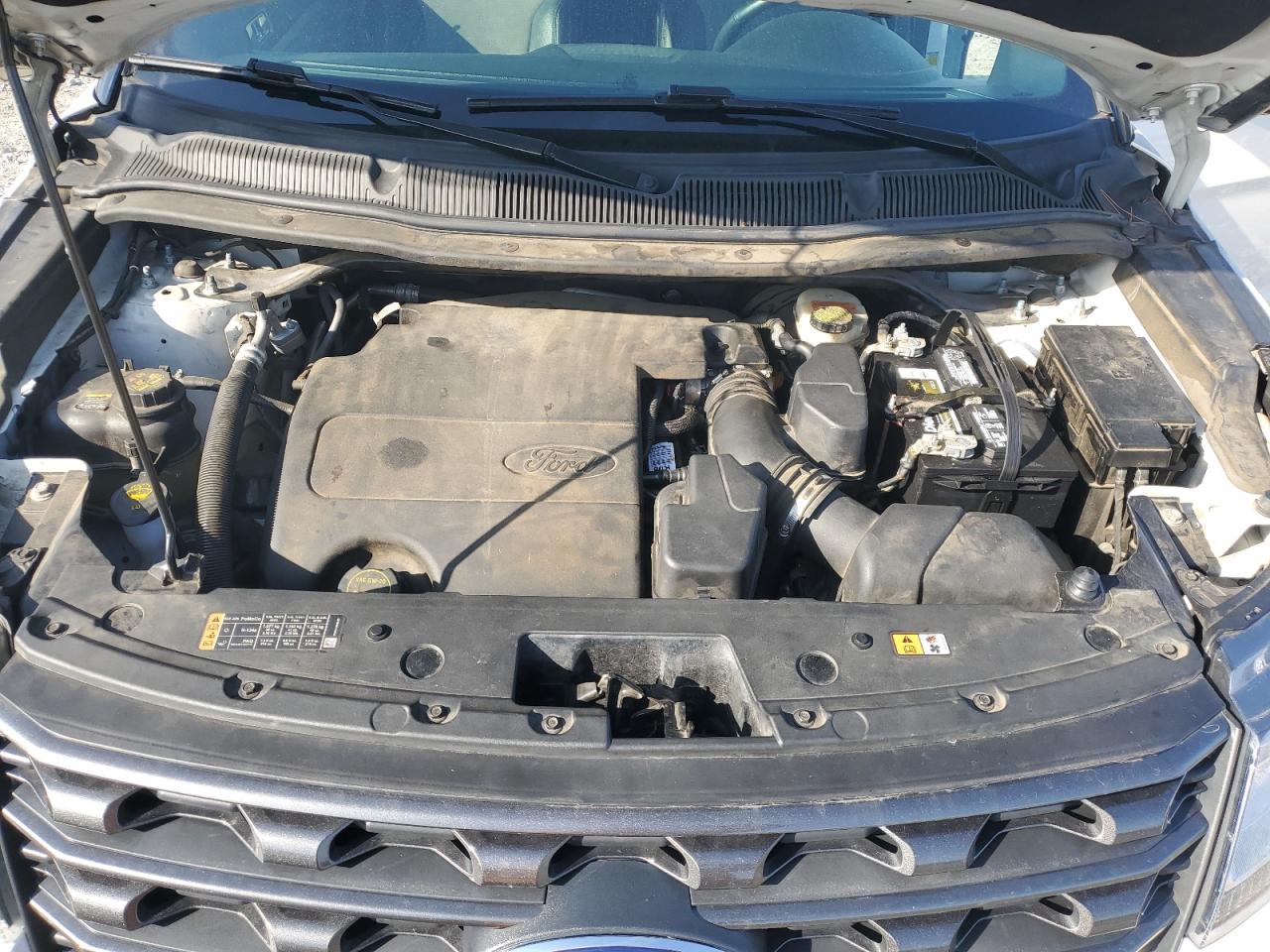 2017 Ford Explorer - Image 12