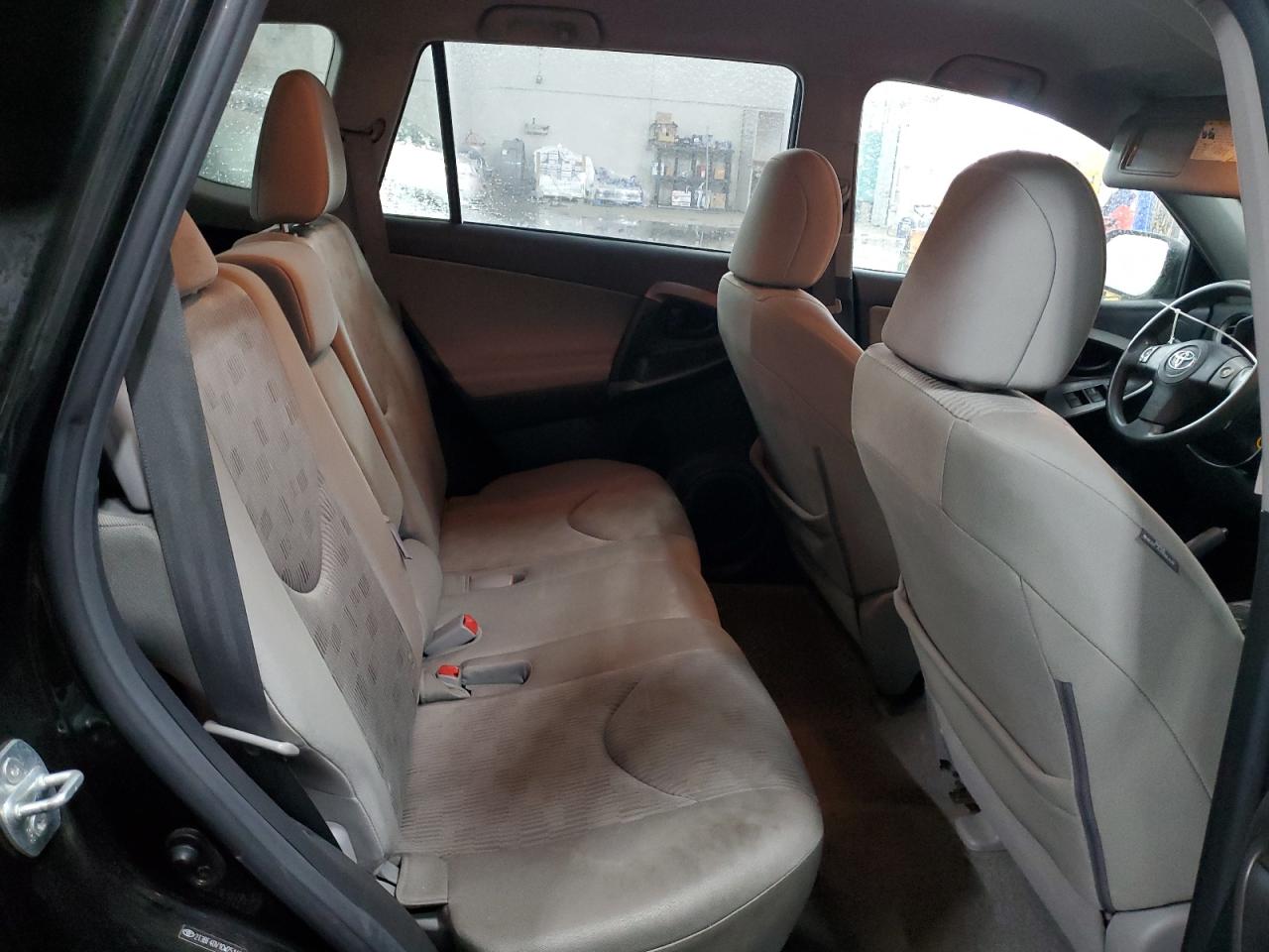 2012 Toyota RAV 4 - Image 11