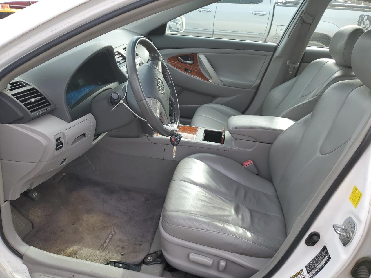 2011 Toyota Camry - Image 7