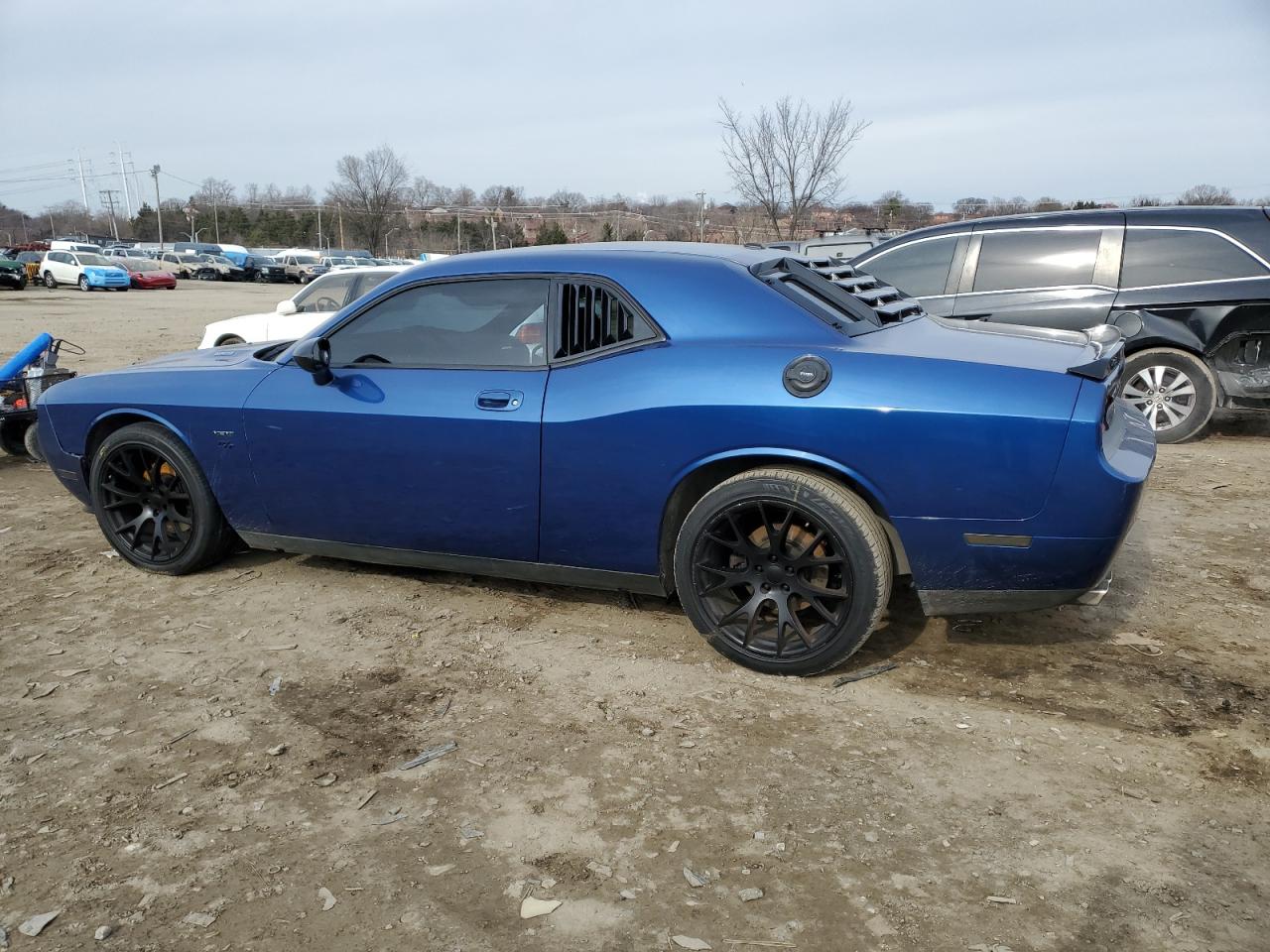 2009 Dodge Challenger - Image 2