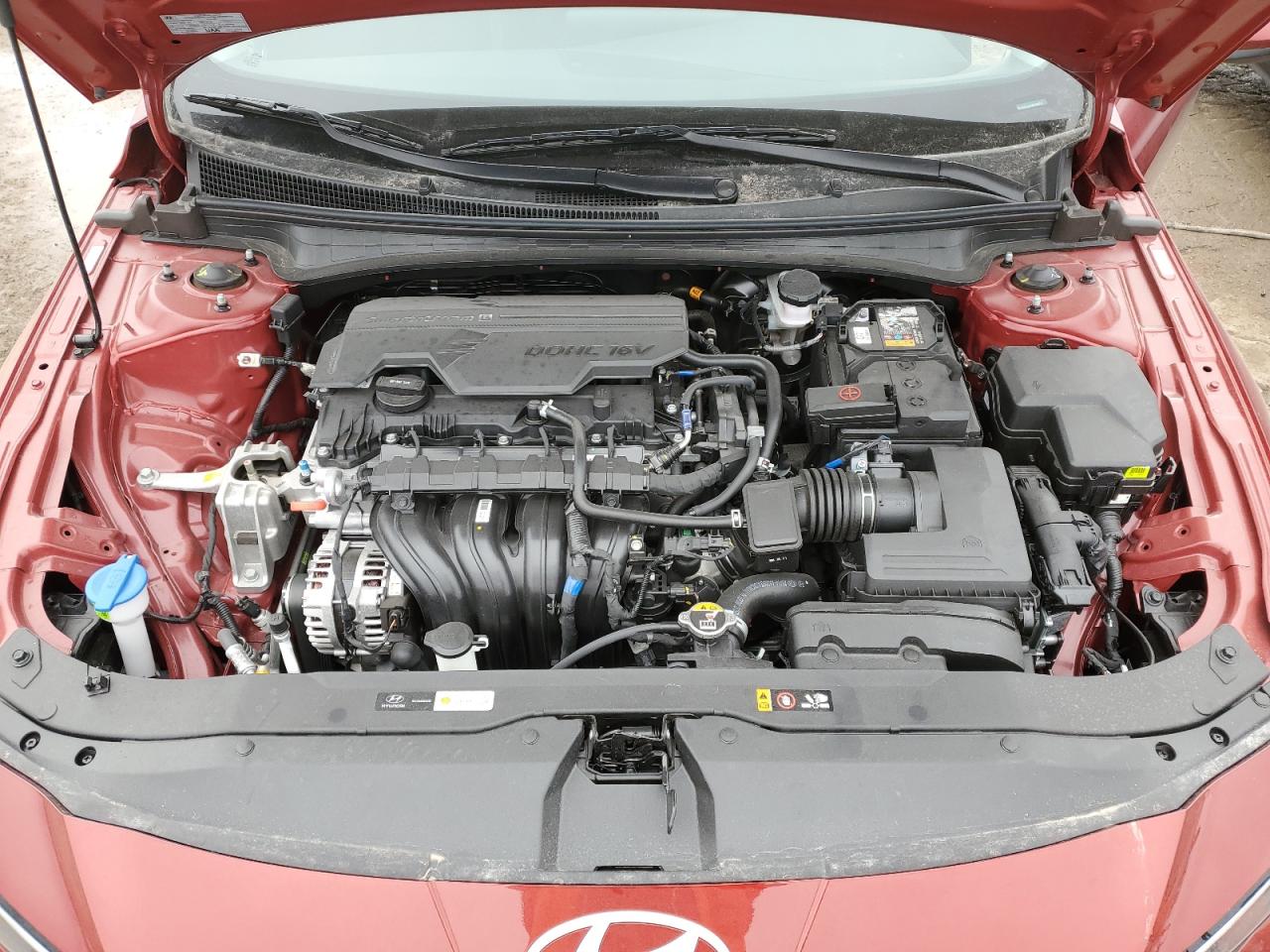 2024 Hyundai Elantra - Image 11