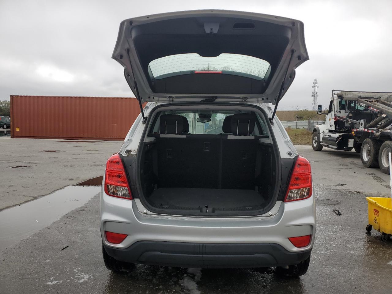 2020 Chevrolet Trax - Image 6