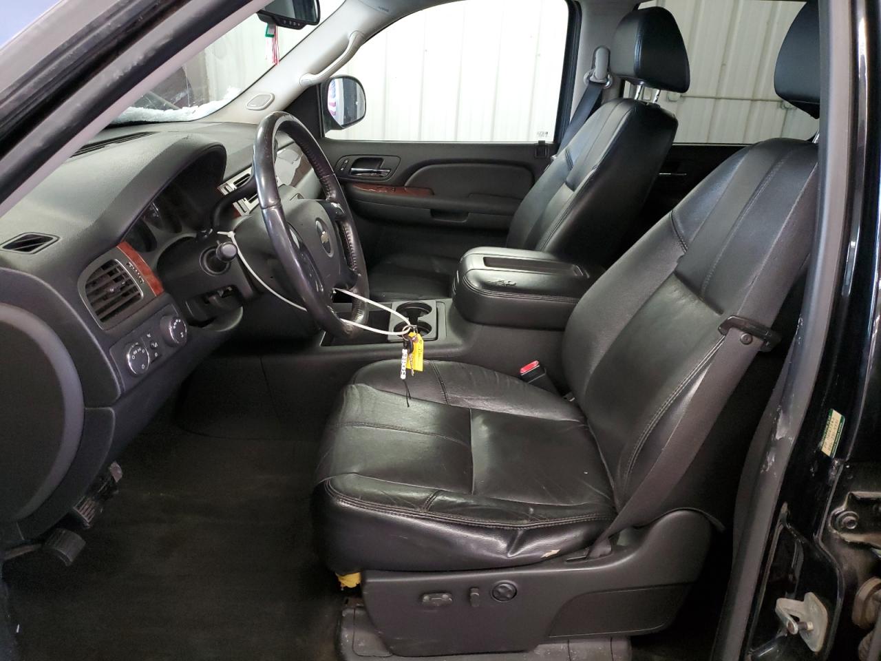 2007 Chevrolet Silverado - Image 7