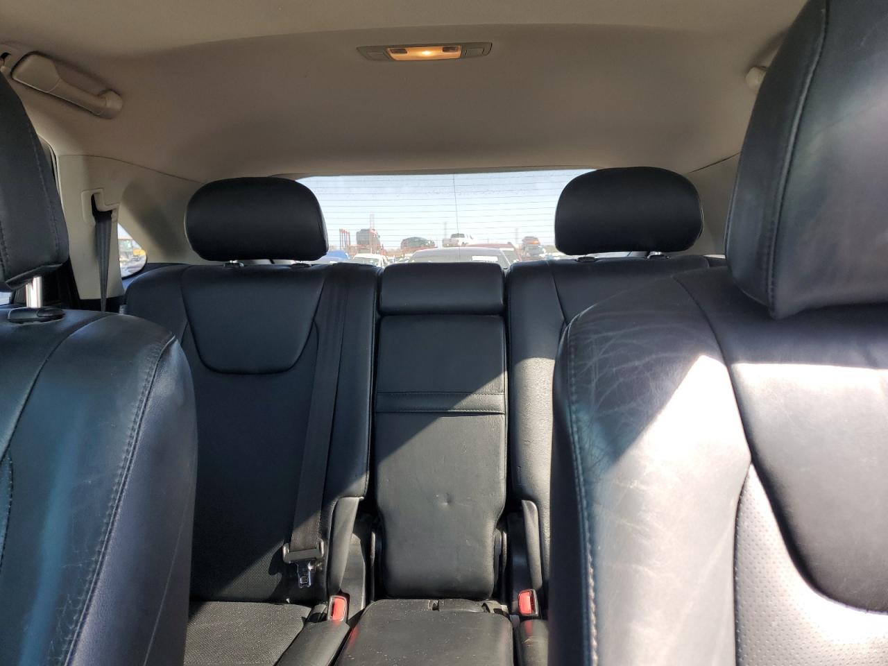 2011 Lexus RX - Image 10