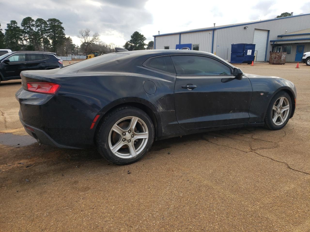 2016 Chevrolet Camaro - Image 3