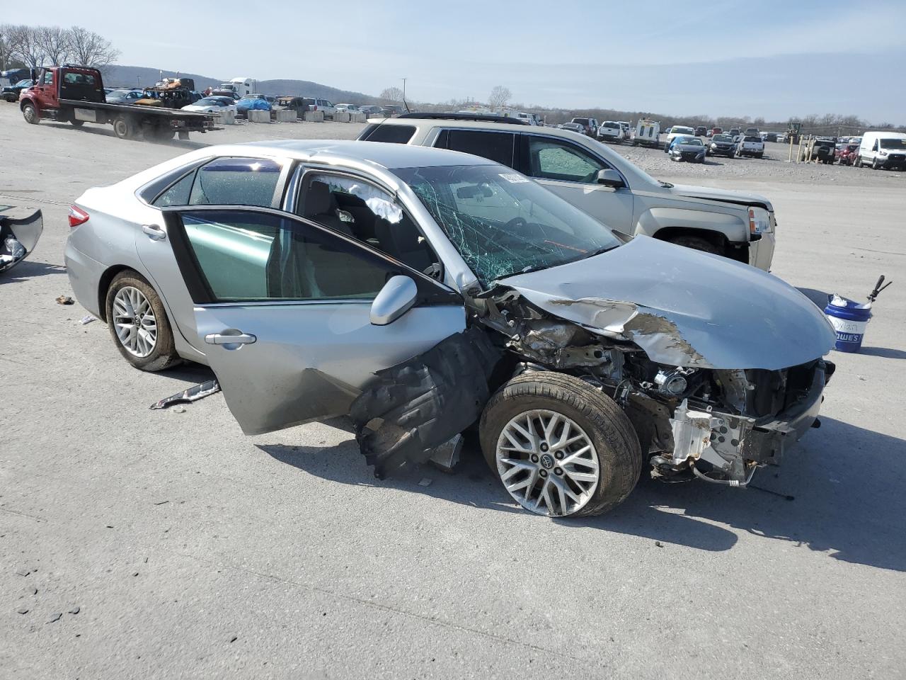 2016 Toyota Camry - Image 4