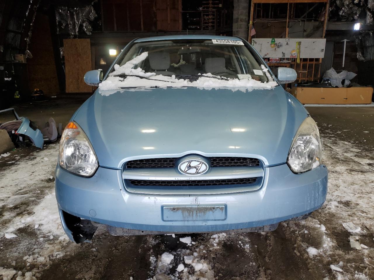 2011 Hyundai Accent - Image 5