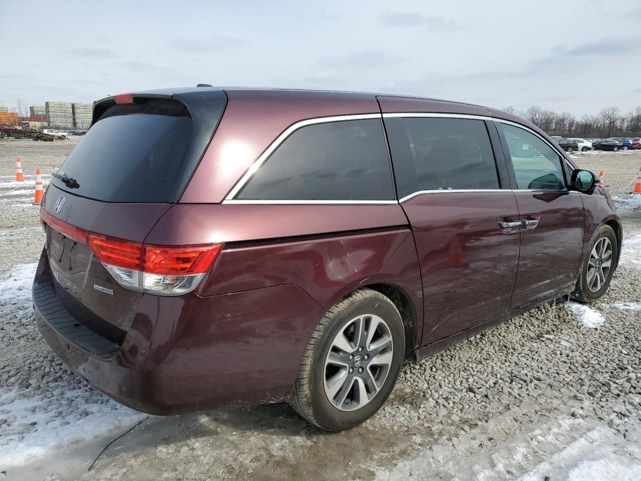 2015 Honda Odyssey - Image 3