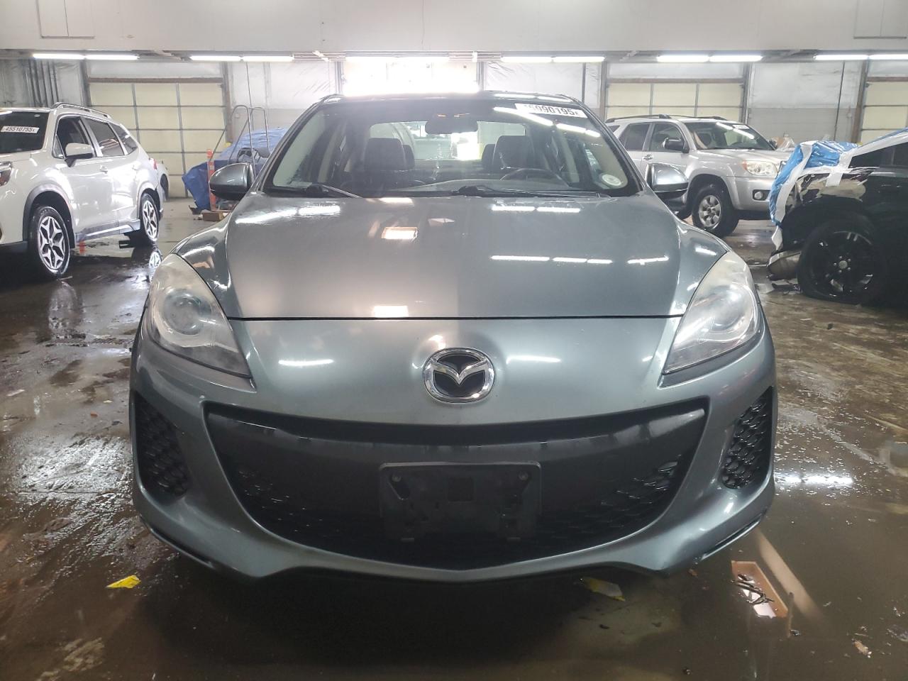 2012 Mazda 3 - Image 5