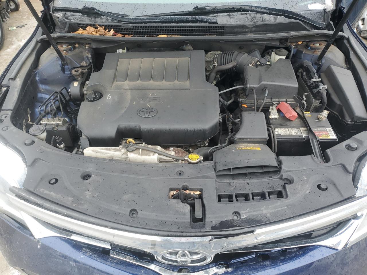 2013 Toyota Avalon - Image 11