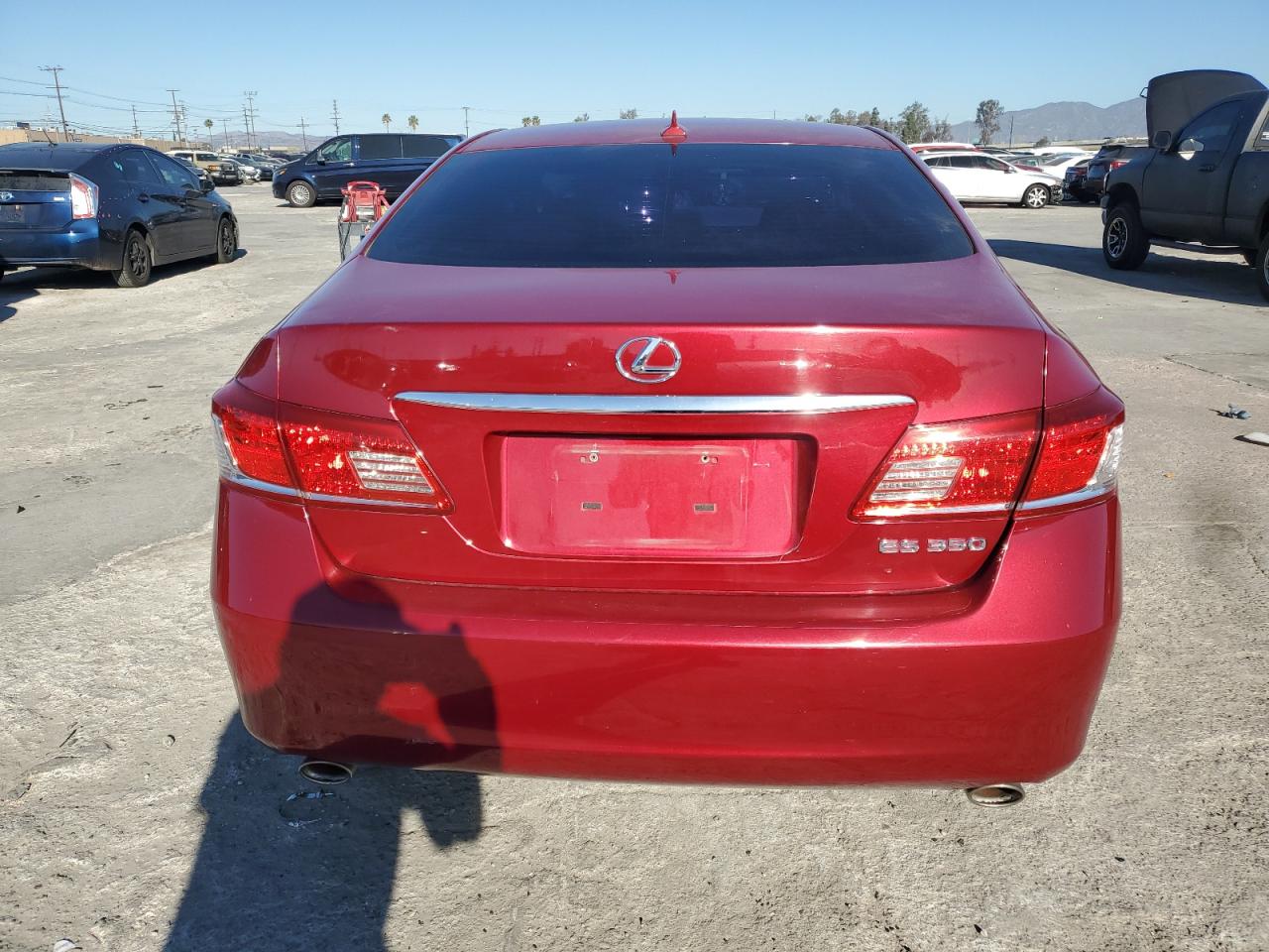2011 Lexus ES - Image 6