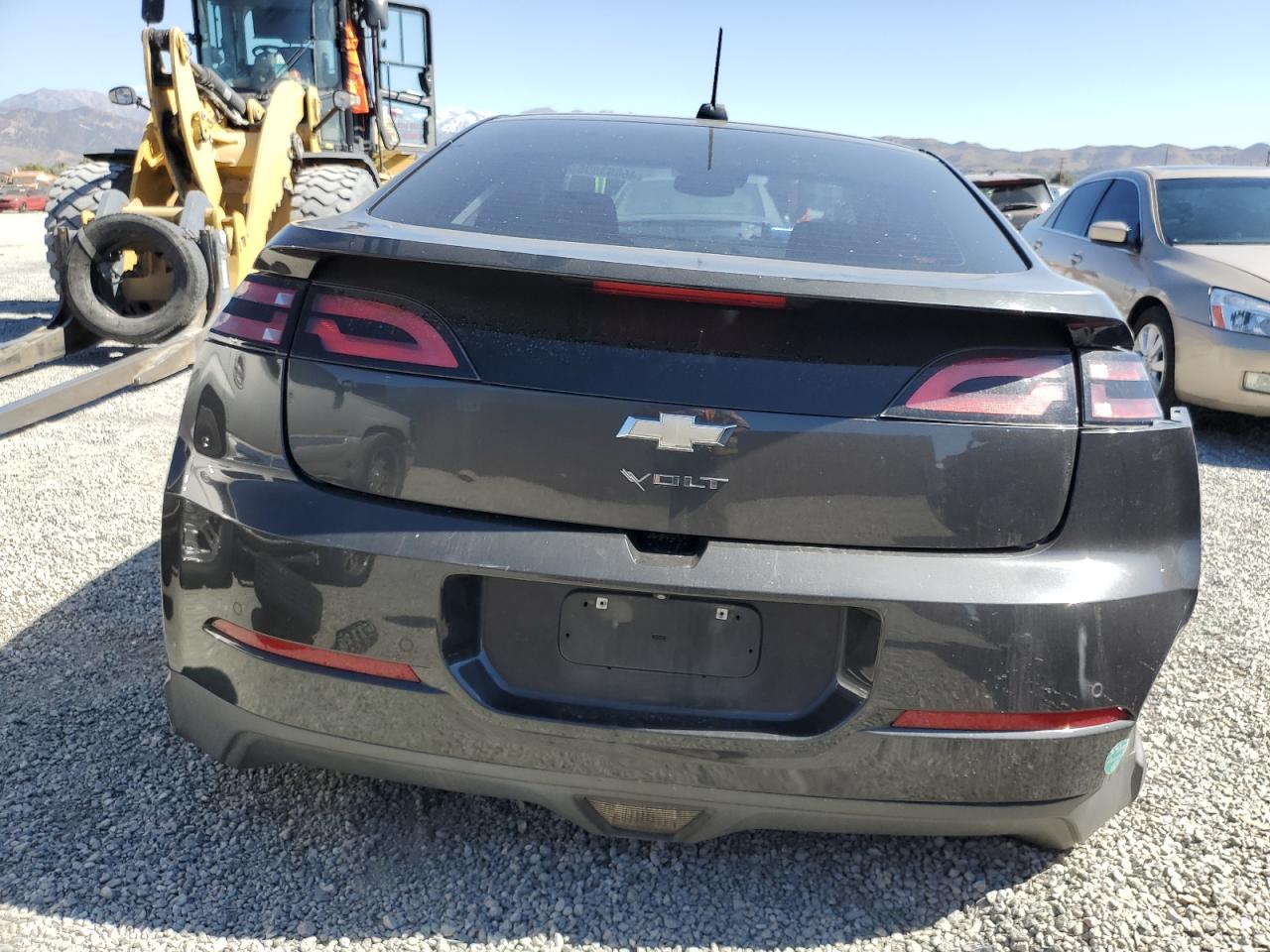 2015 Chevrolet Volt - Image 6