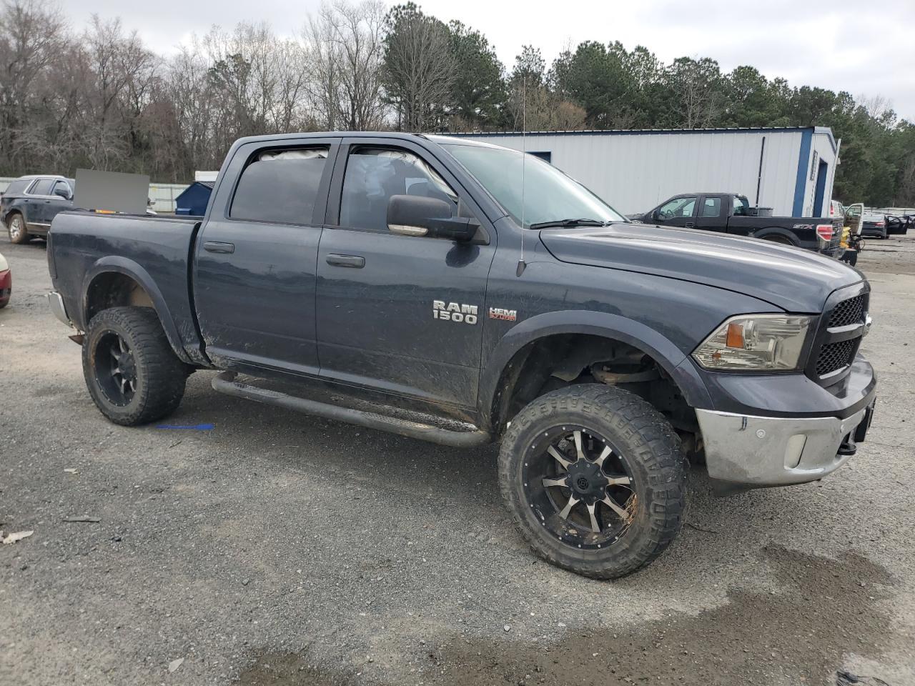 2014 RAM 1500 - Image 4