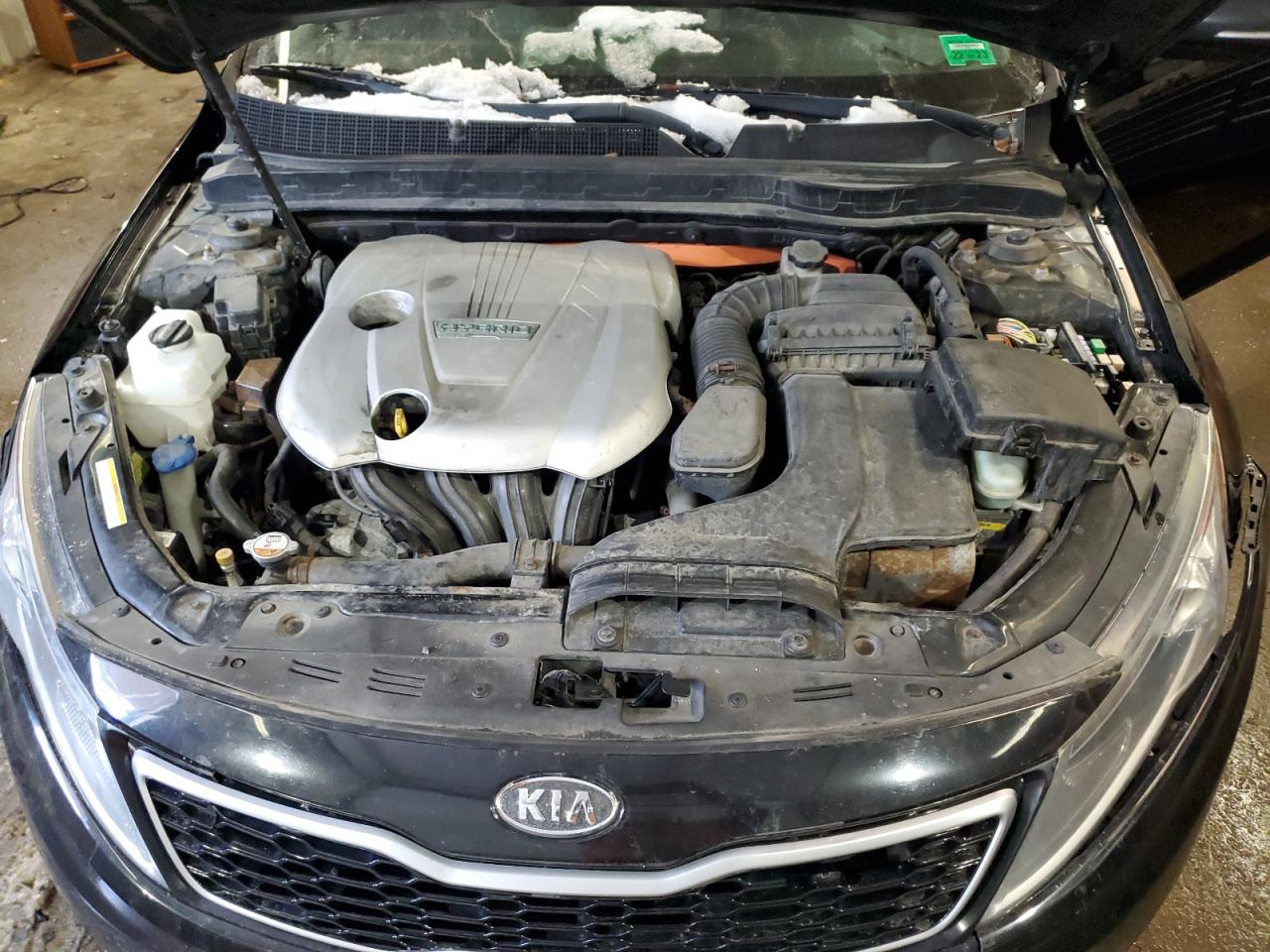 2012 Kia Optima - Image 11