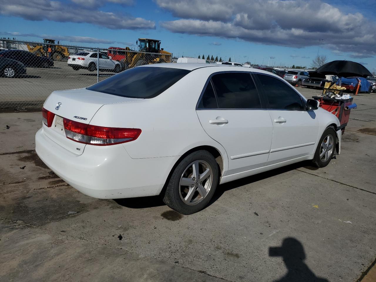 2004 Honda Accord - Image 3