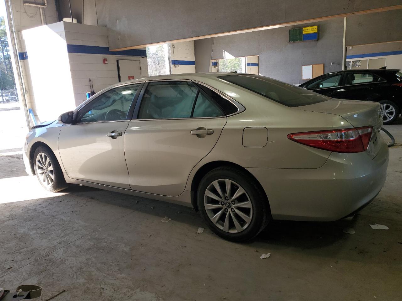 2015 Toyota Camry - Image 2