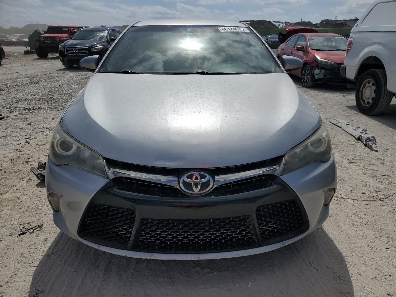 2015 Toyota Camry - Image 5