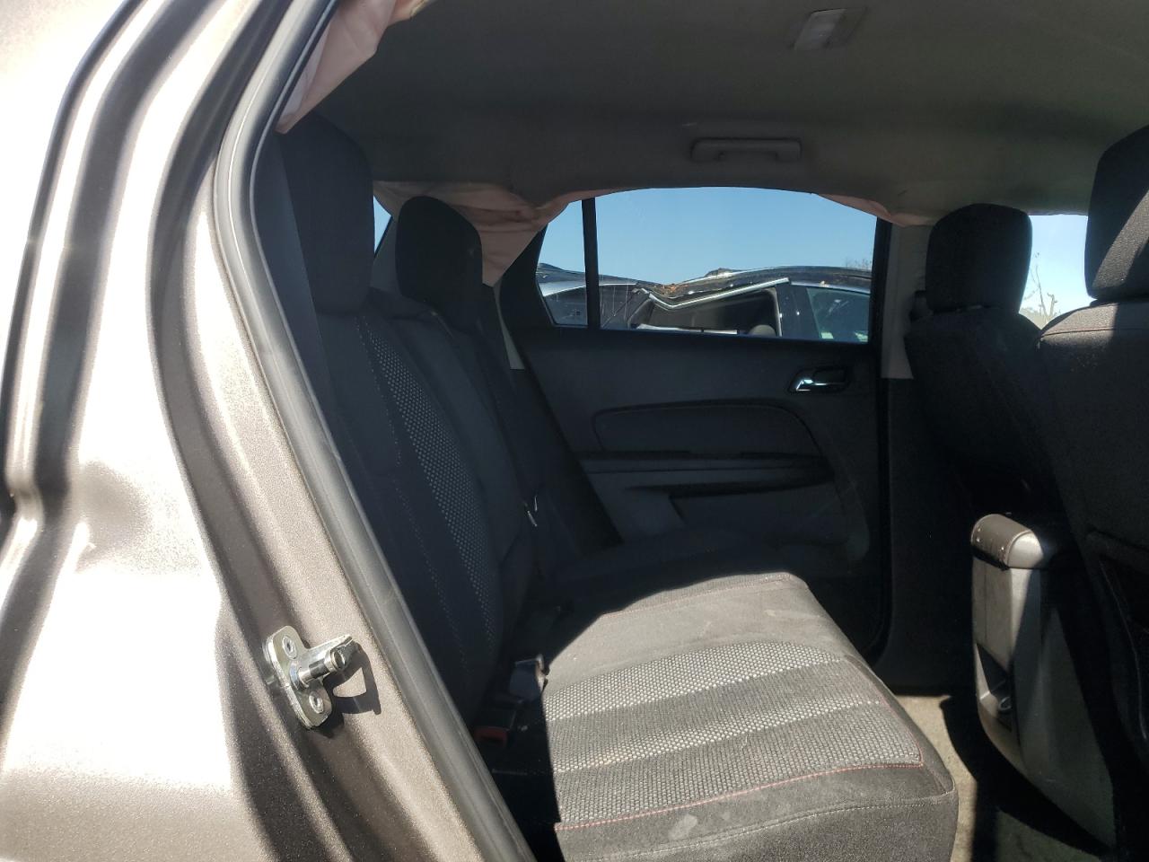 2011 GMC Terrain - Image 11