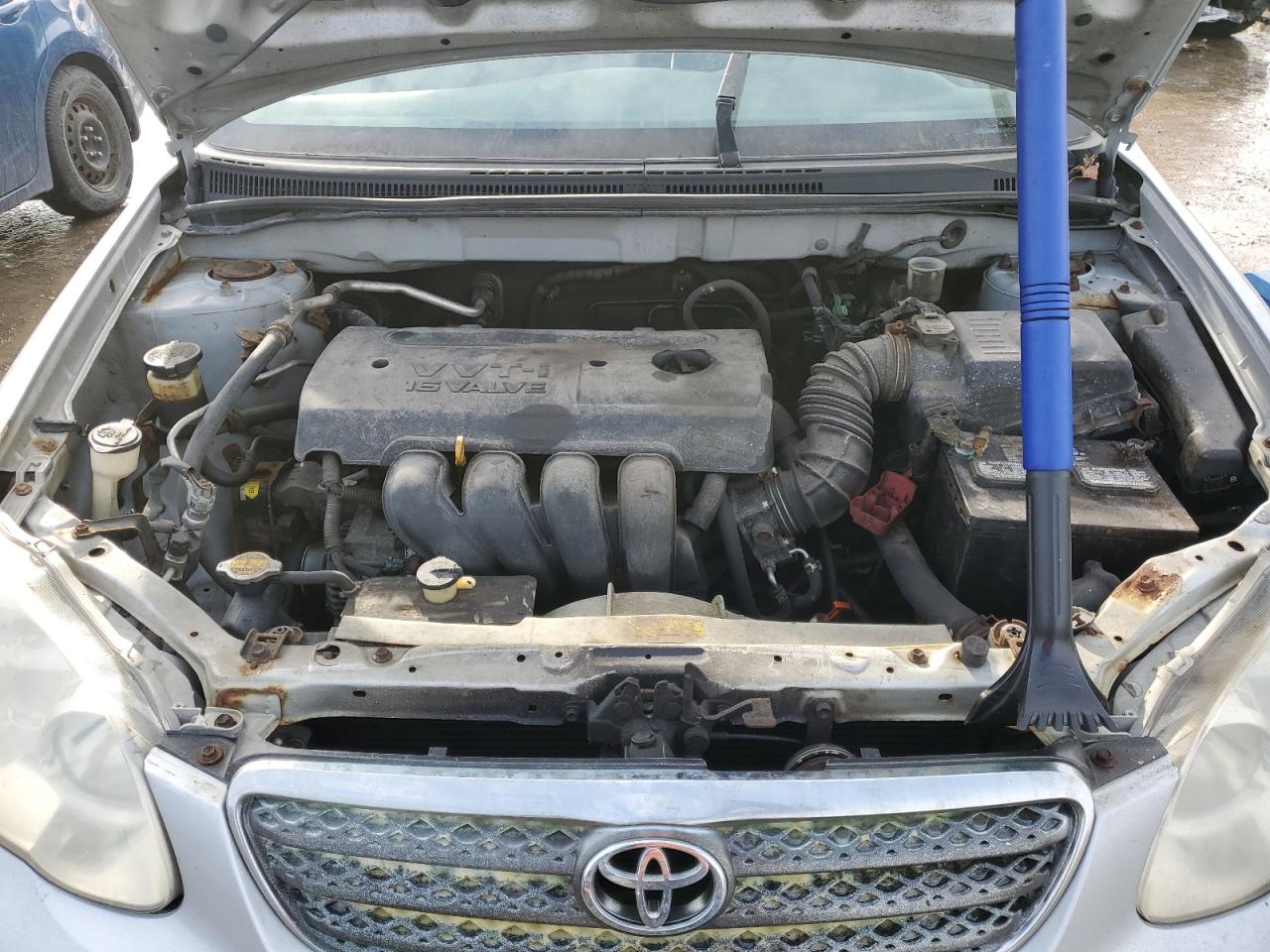 2005 Toyota Corolla - Image 11
