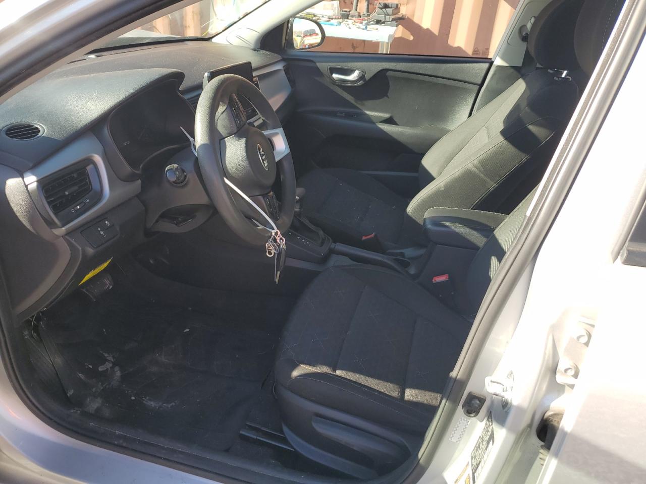 2021 Kia Rio - Image 7