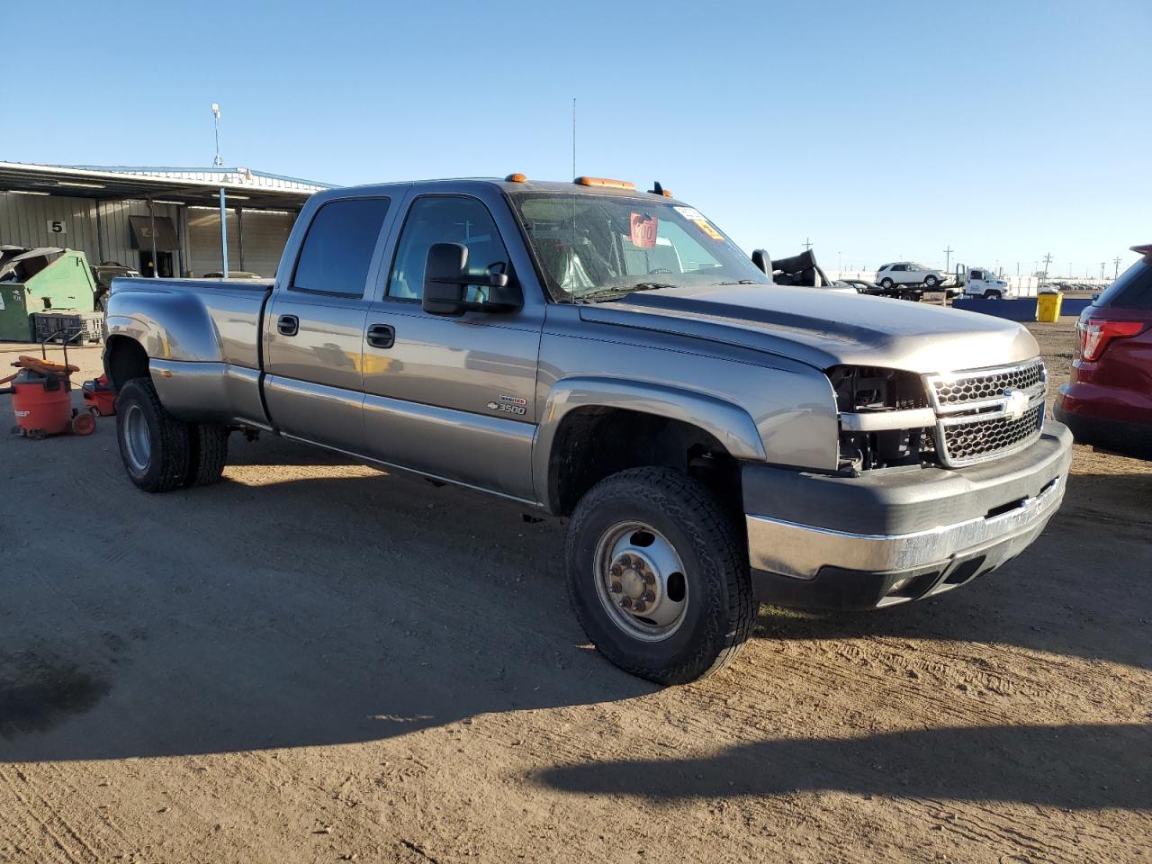 2006 Chevrolet Silverado - Image 4