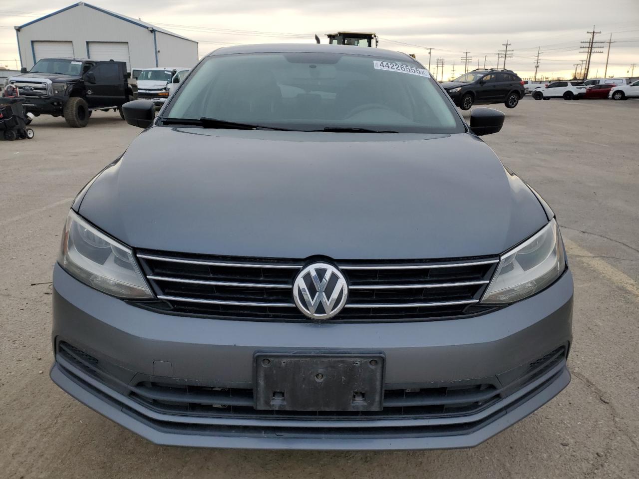 2015 Volkswagen Jetta - Image 5