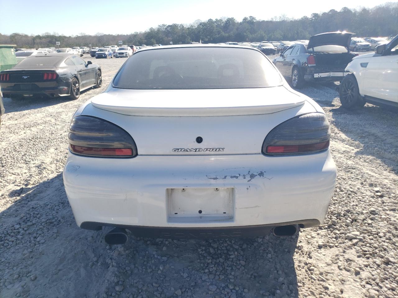 1998 Pontiac Grand Prix - Image 6