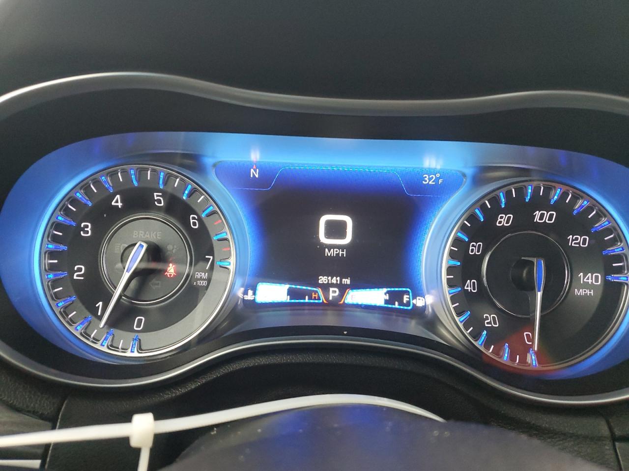 2020 Chrysler 300 - Image 9