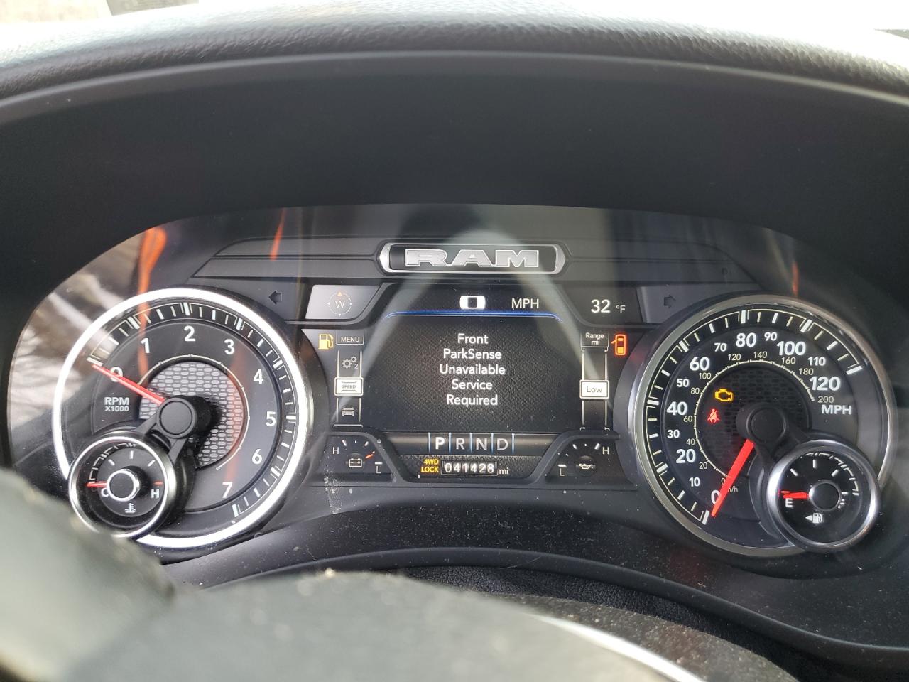 2022 RAM 2500 - Image 9