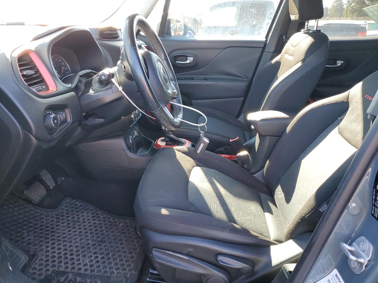 2016 Jeep Renegade - Image 7