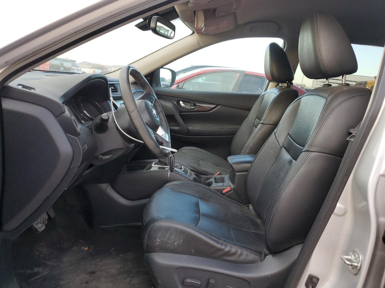 2018 Nissan Rogue - Image 7
