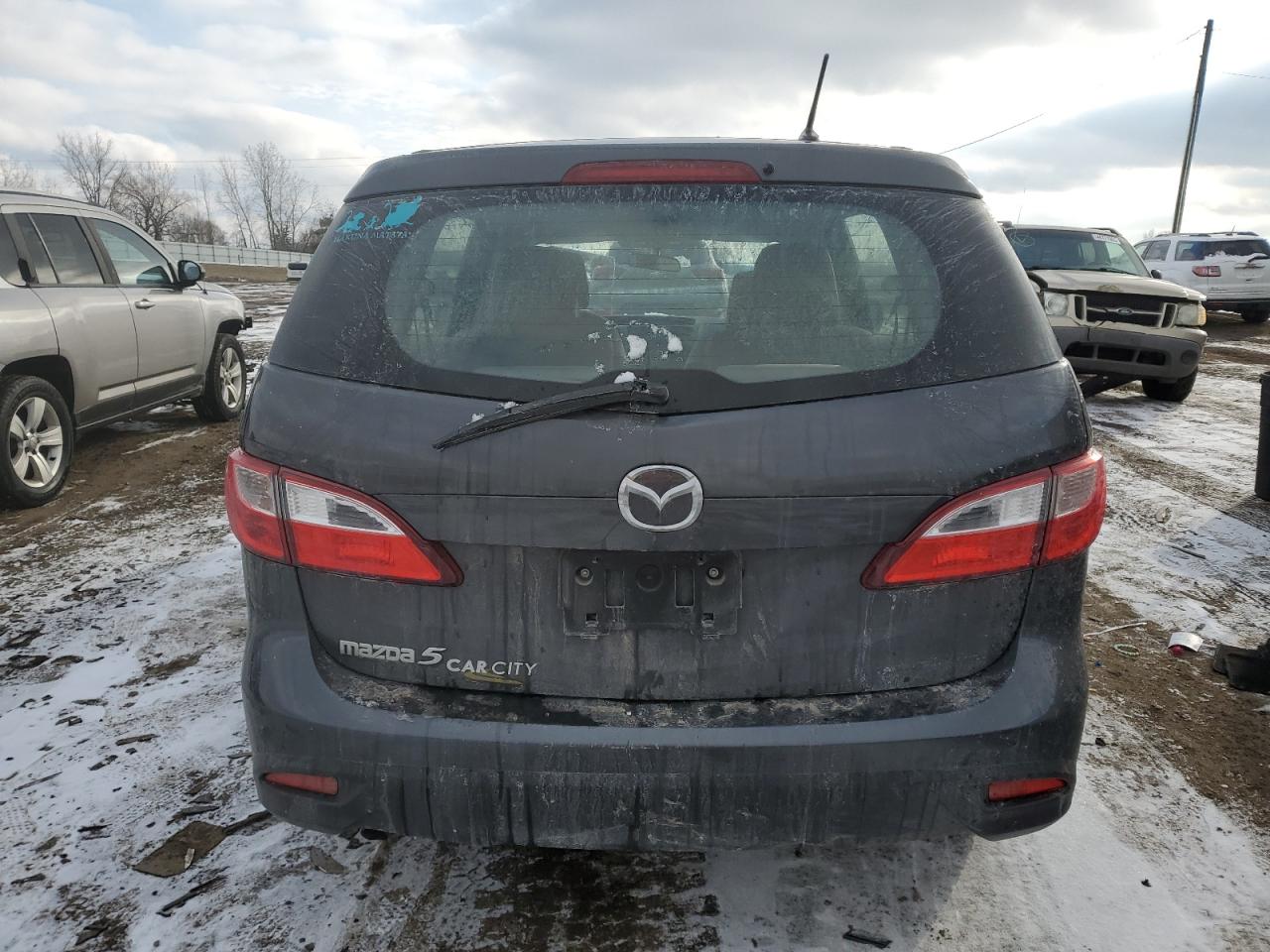 2014 Mazda 5 - Image 6