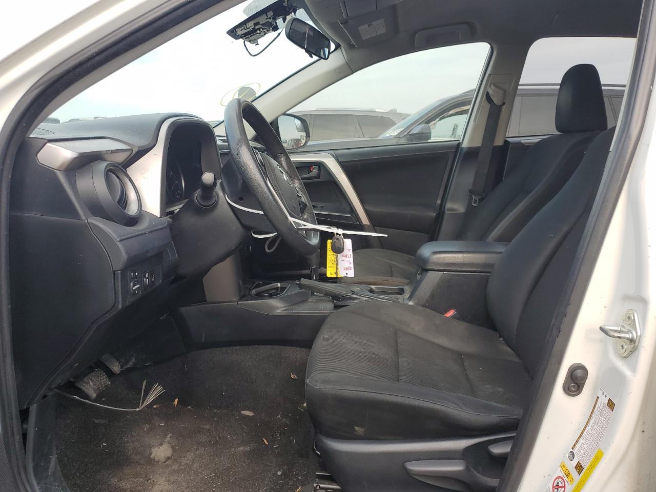 2018 Toyota RAV 4 - Image 7
