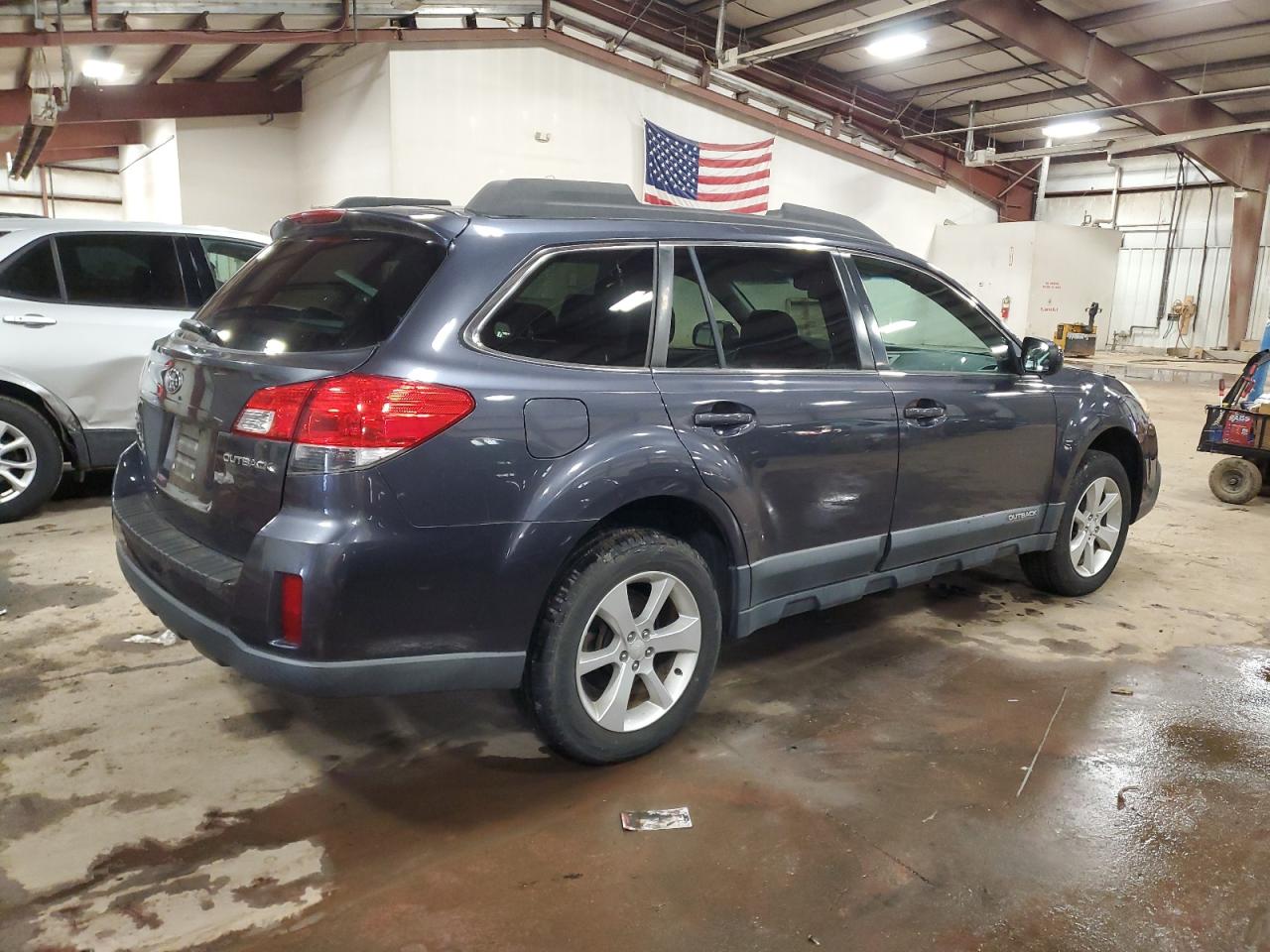 2013 Subaru Outback - Image 3