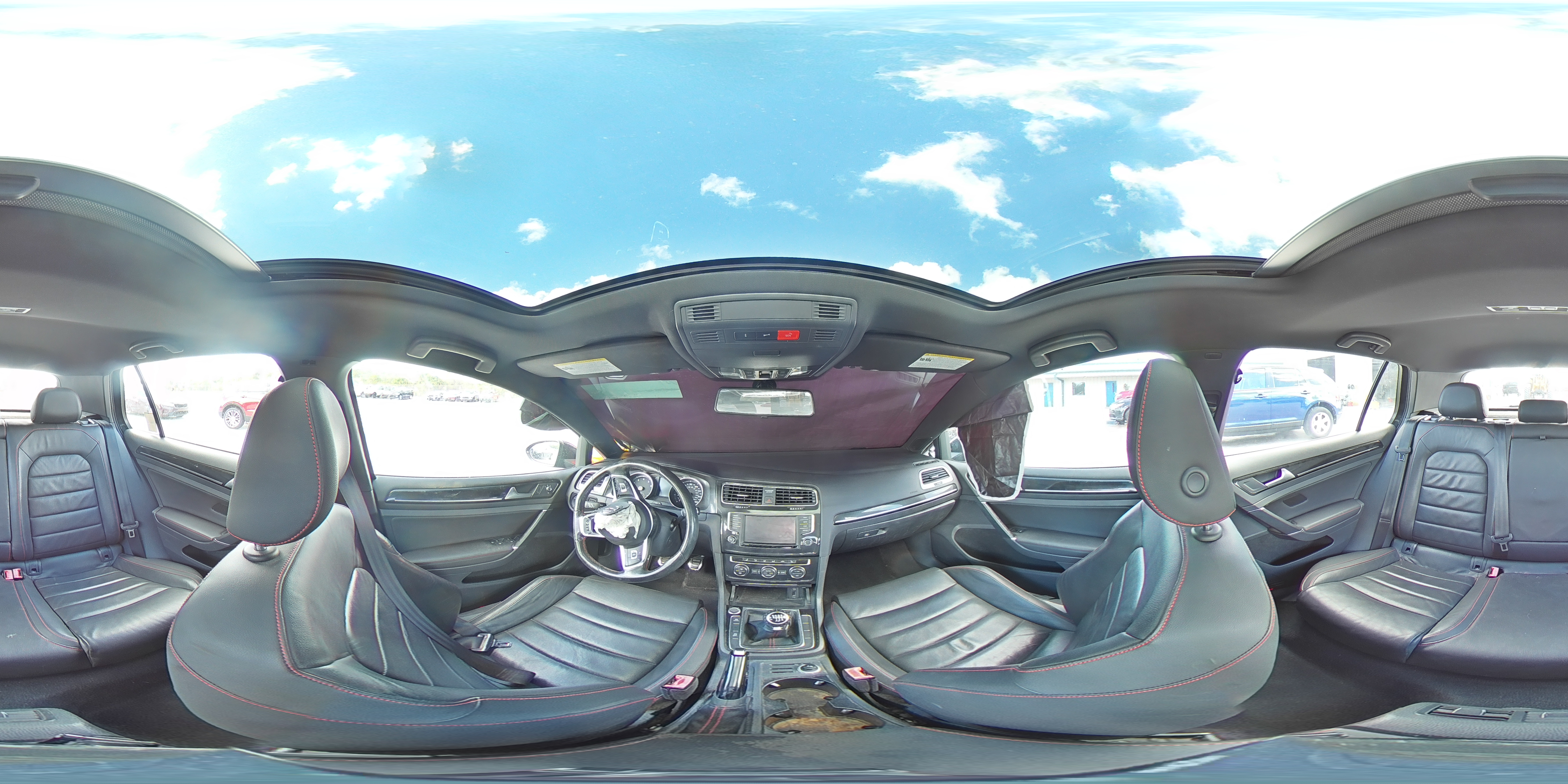 2016 Volkswagen GTI - Image 14