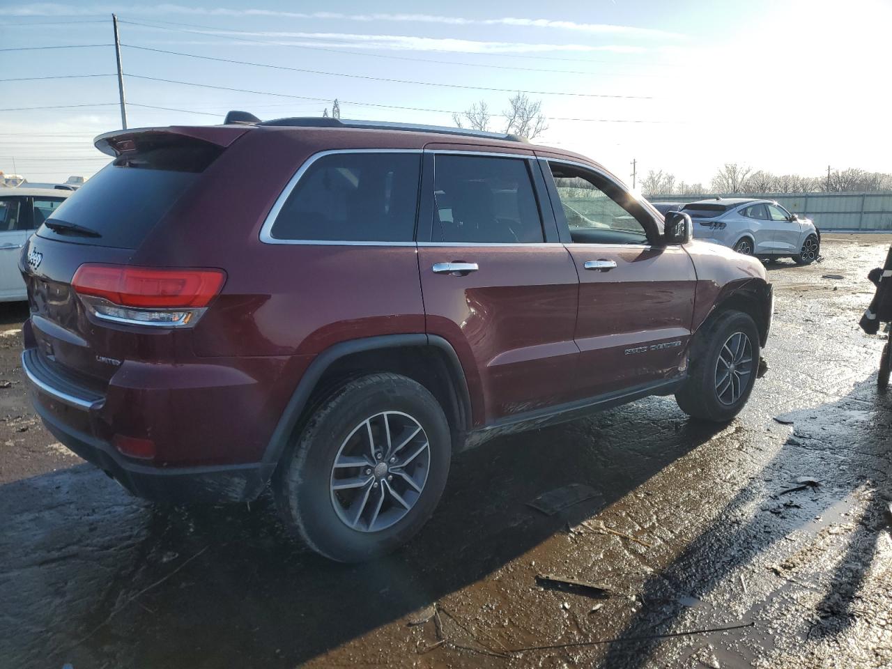 2018 Jeep Grand Cherokee - Image 3