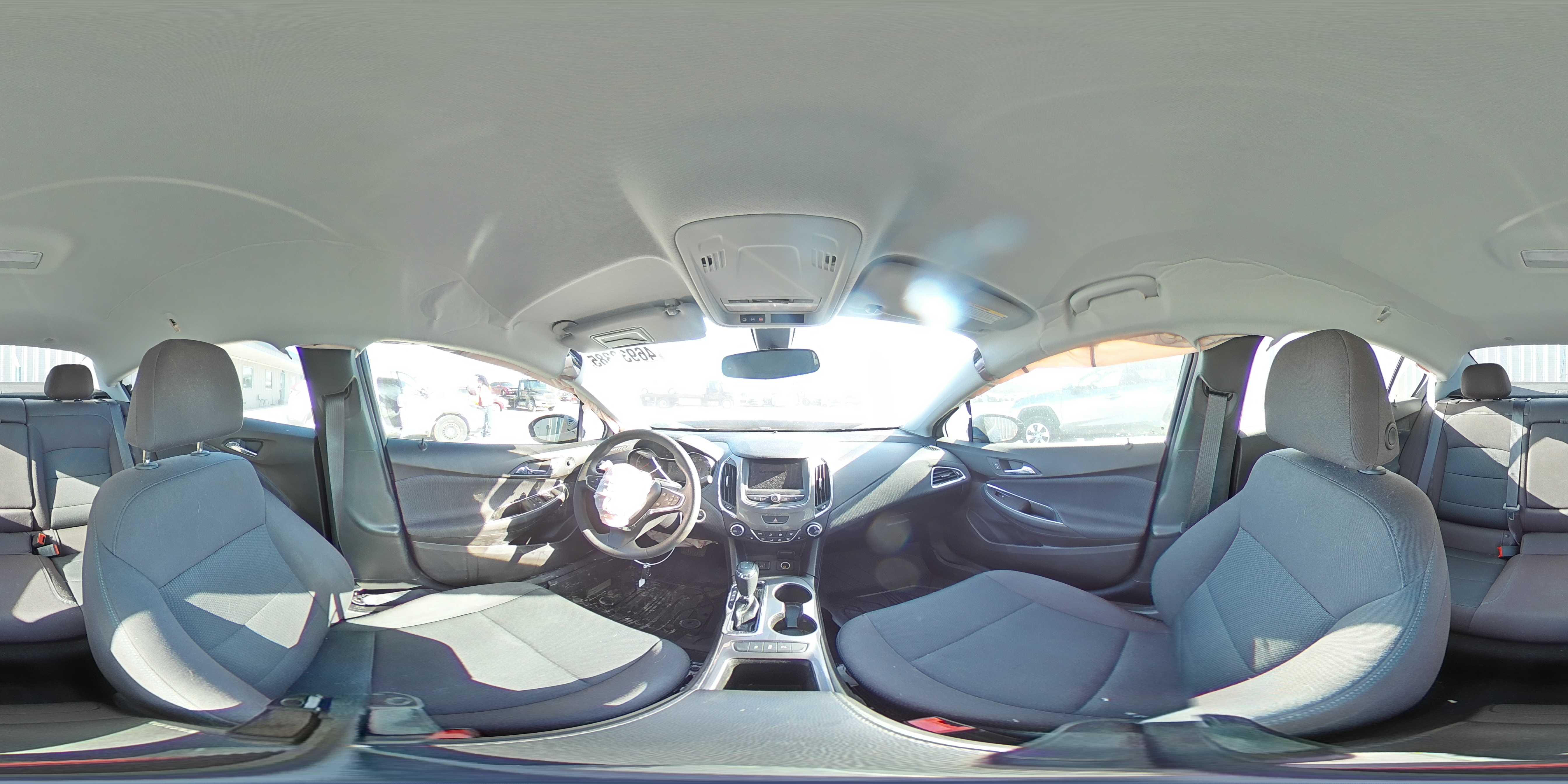 2019 Chevrolet Cruze - Image 12