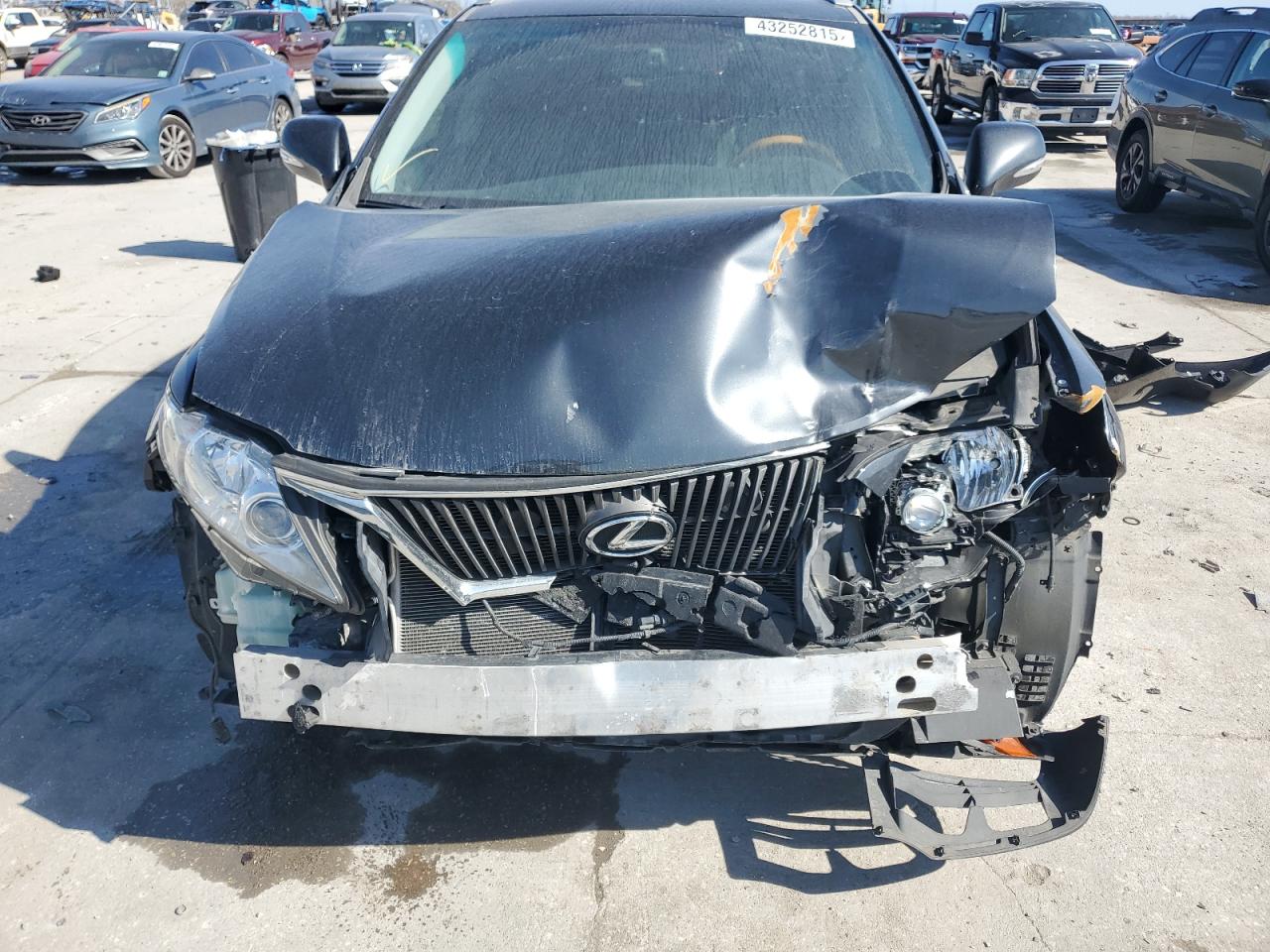 2011 Lexus RX - Image 13