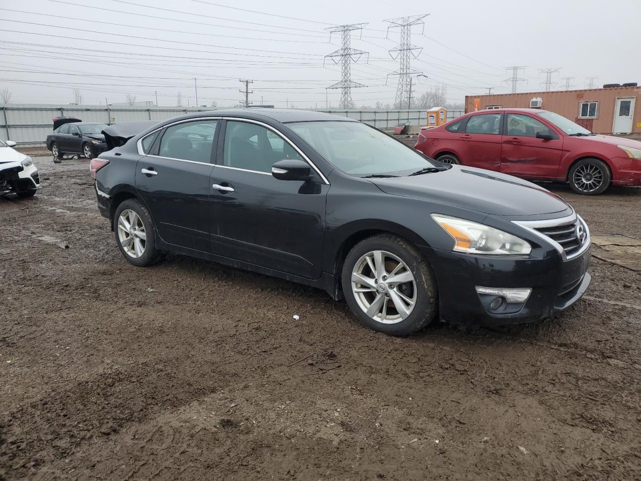 2015 Nissan Altima - Image 4