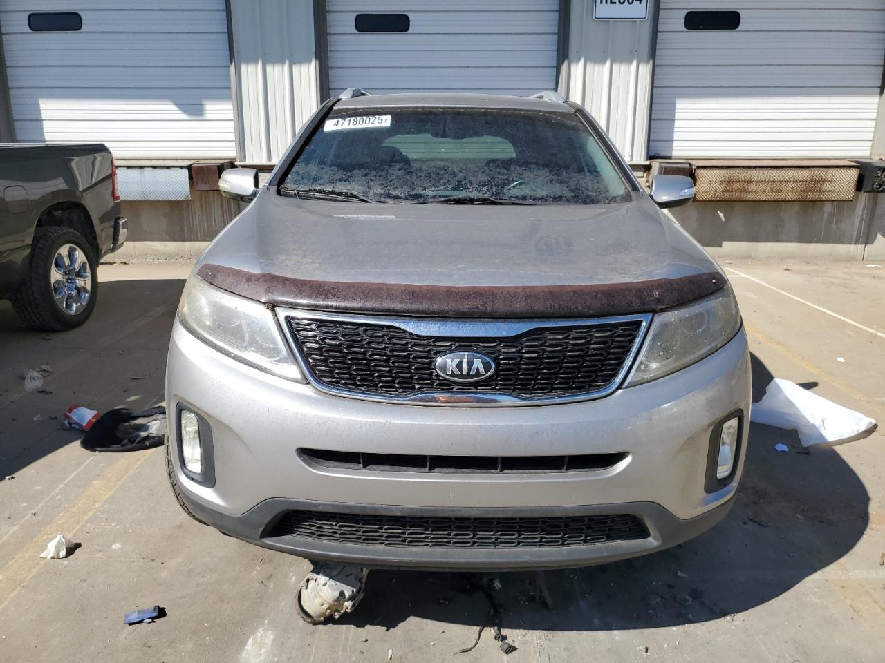 2015 Kia Sorento - Image 5