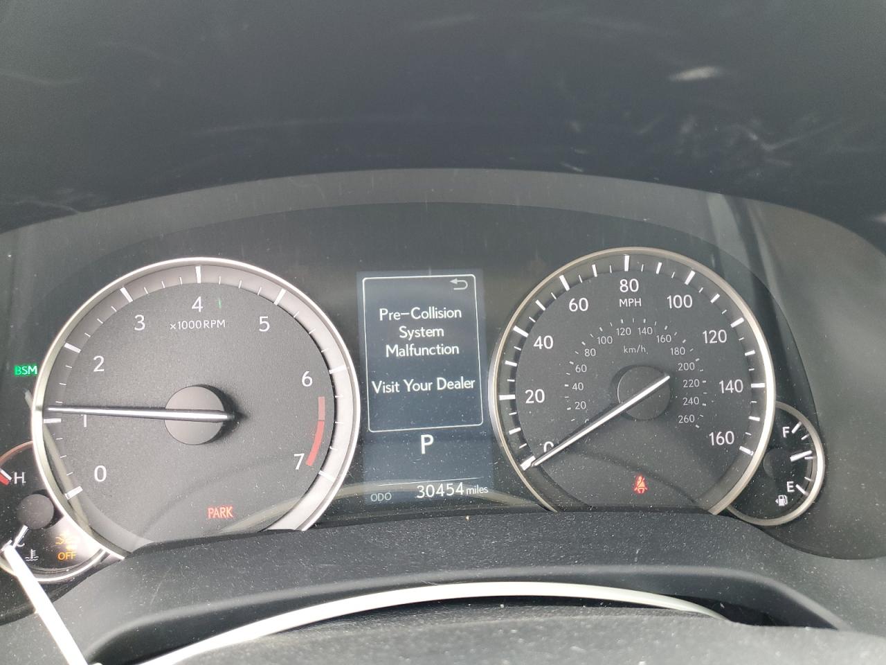 2021 Lexus RX - Image 9