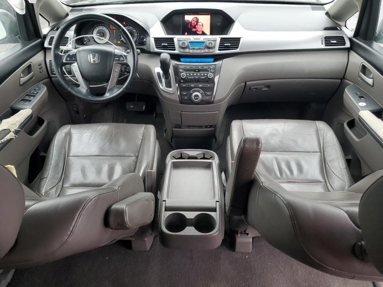 2011 Honda Odyssey - Image 8
