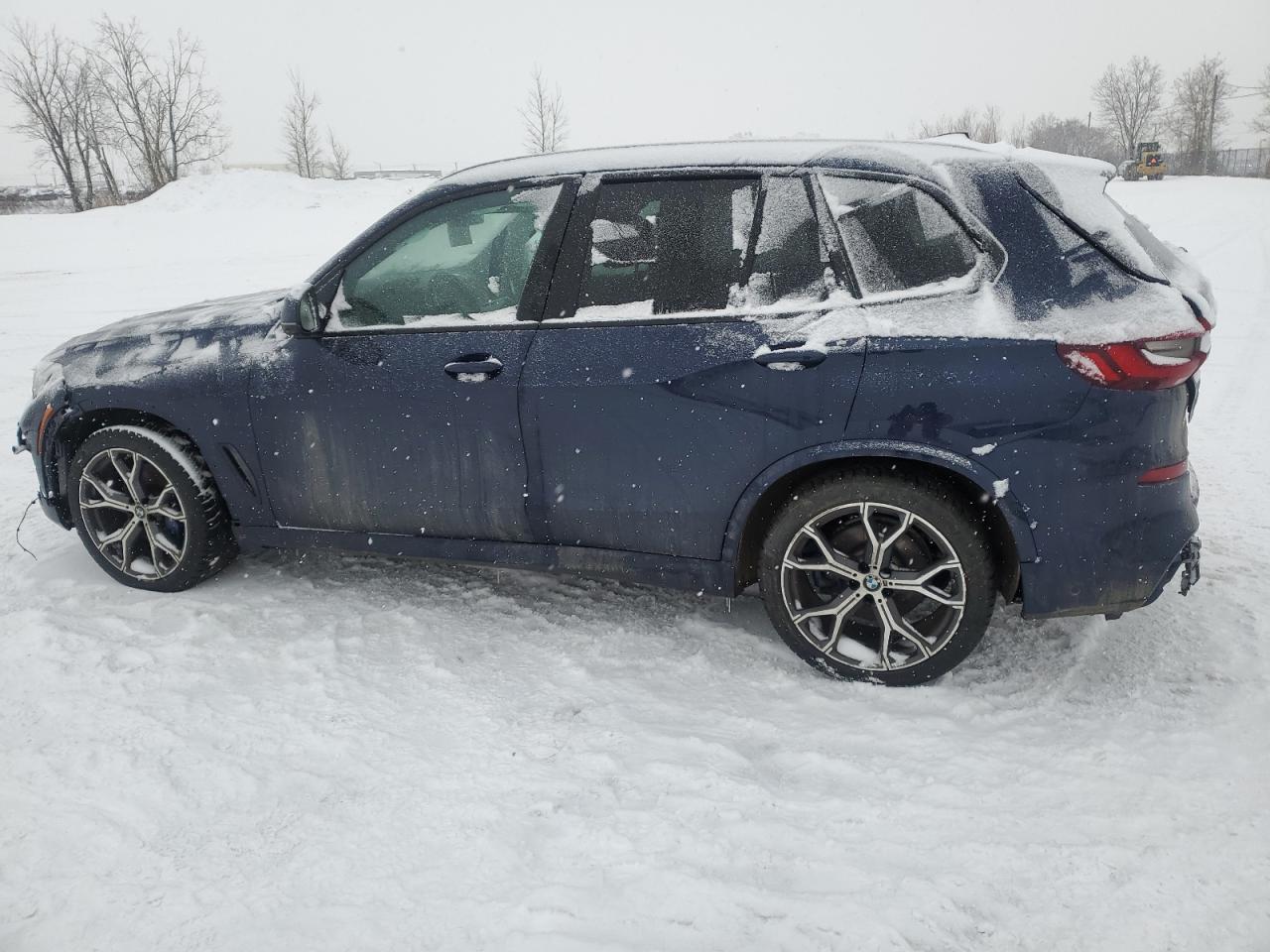 2022 BMW X5 - Image 2