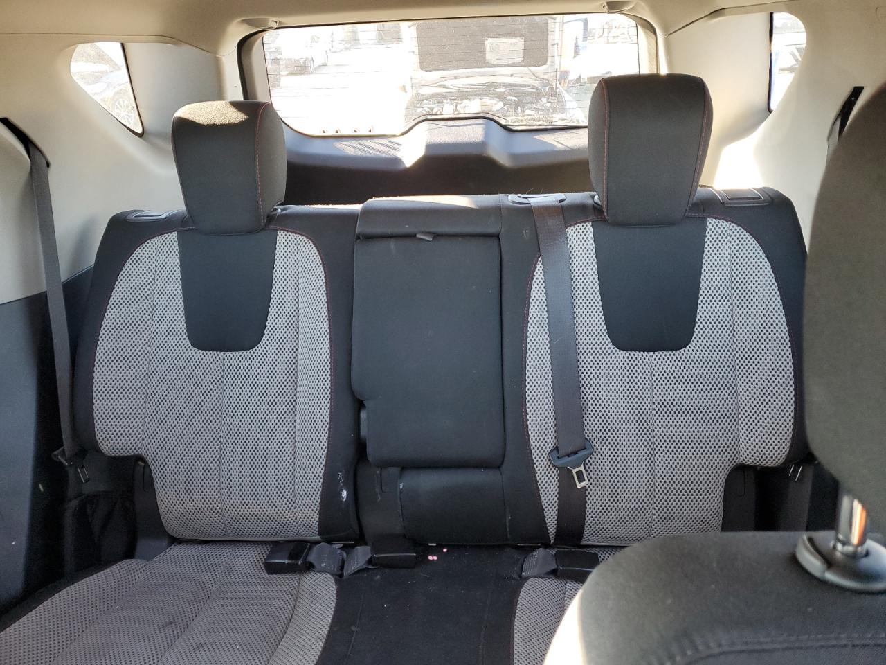 2016 Chevrolet Equinox - Image 10