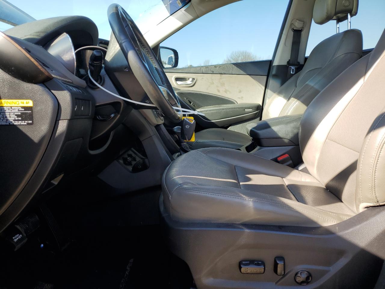 2018 Hyundai Santa Fe - Image 7