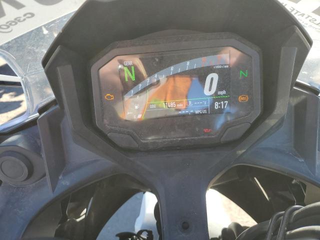  KAWASAKI EX650 M 2020 Белый