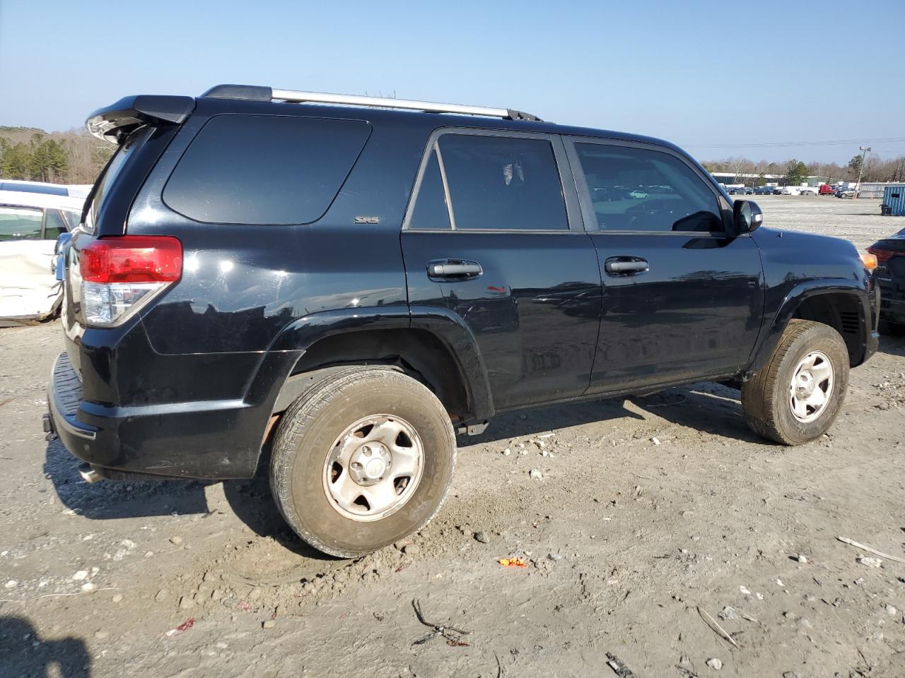2010 Toyota 4Runner - Image 3