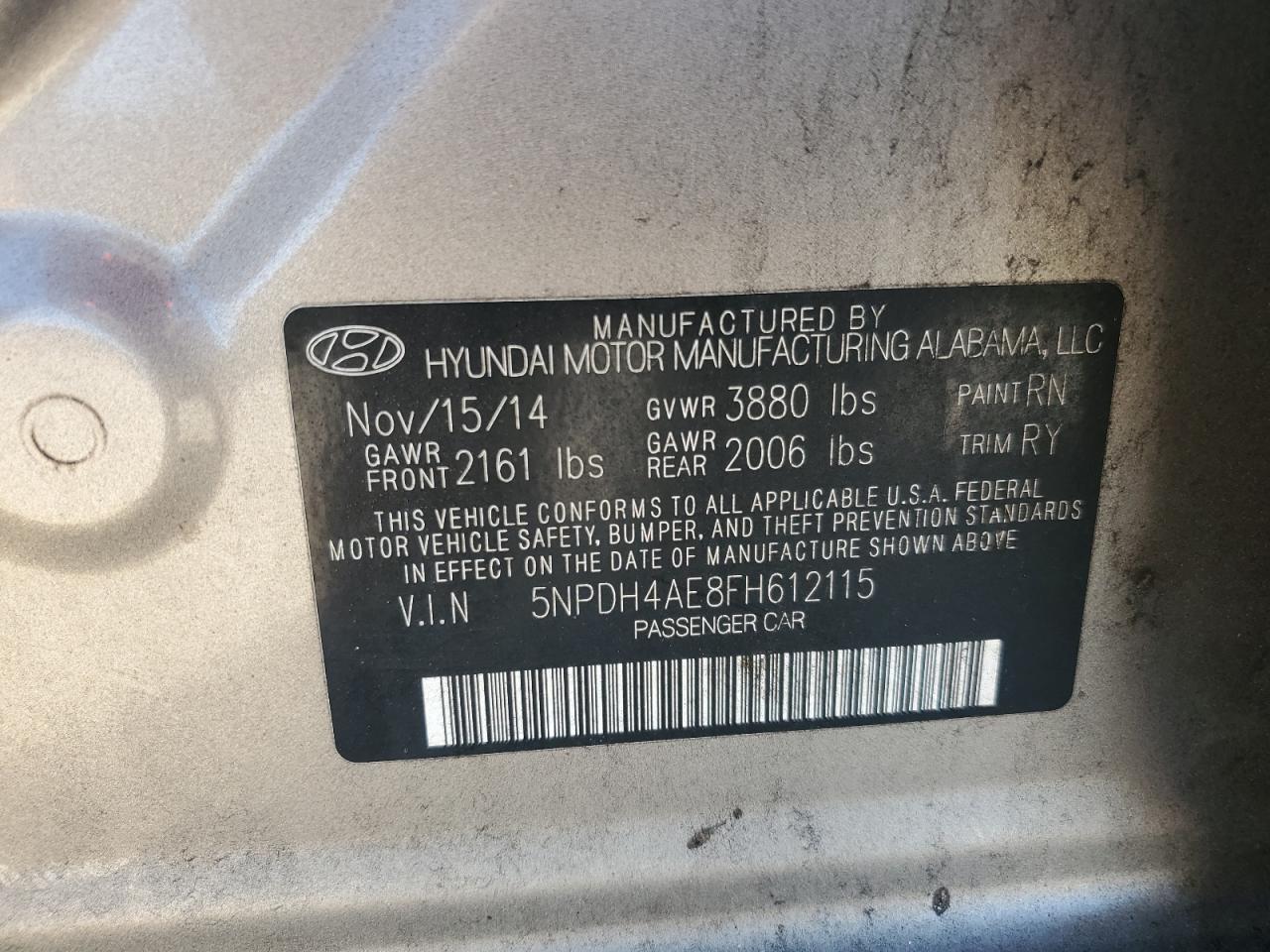 2015 Hyundai Elantra - Image 14