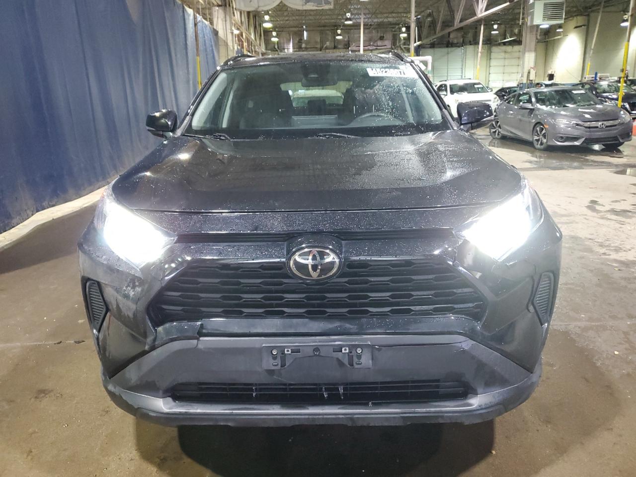 2023 Toyota RAV 4 - Image 5